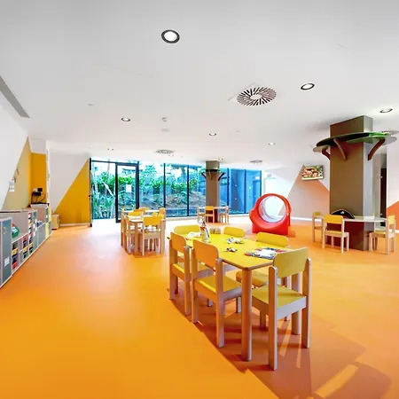 Hotel Hovima 4*